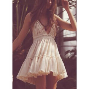 Pink Lilly Mini Dress Medium White Tired Aline Halter Open Back Pockets Boho